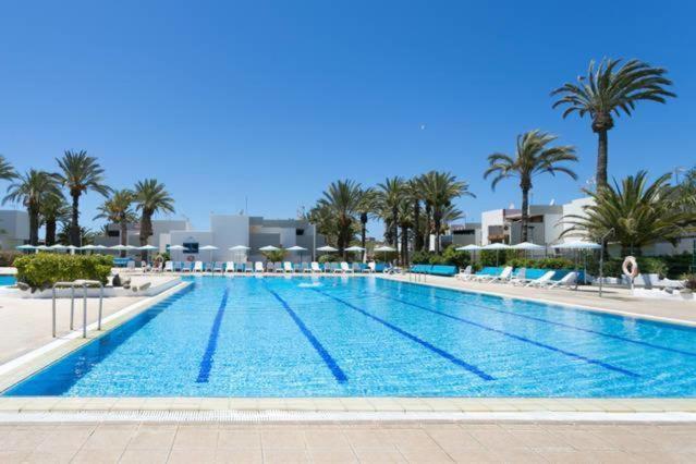 Primavera Appartement Tot 7 Personen Ideaal Voor Backpackers Arona  Exterior photo