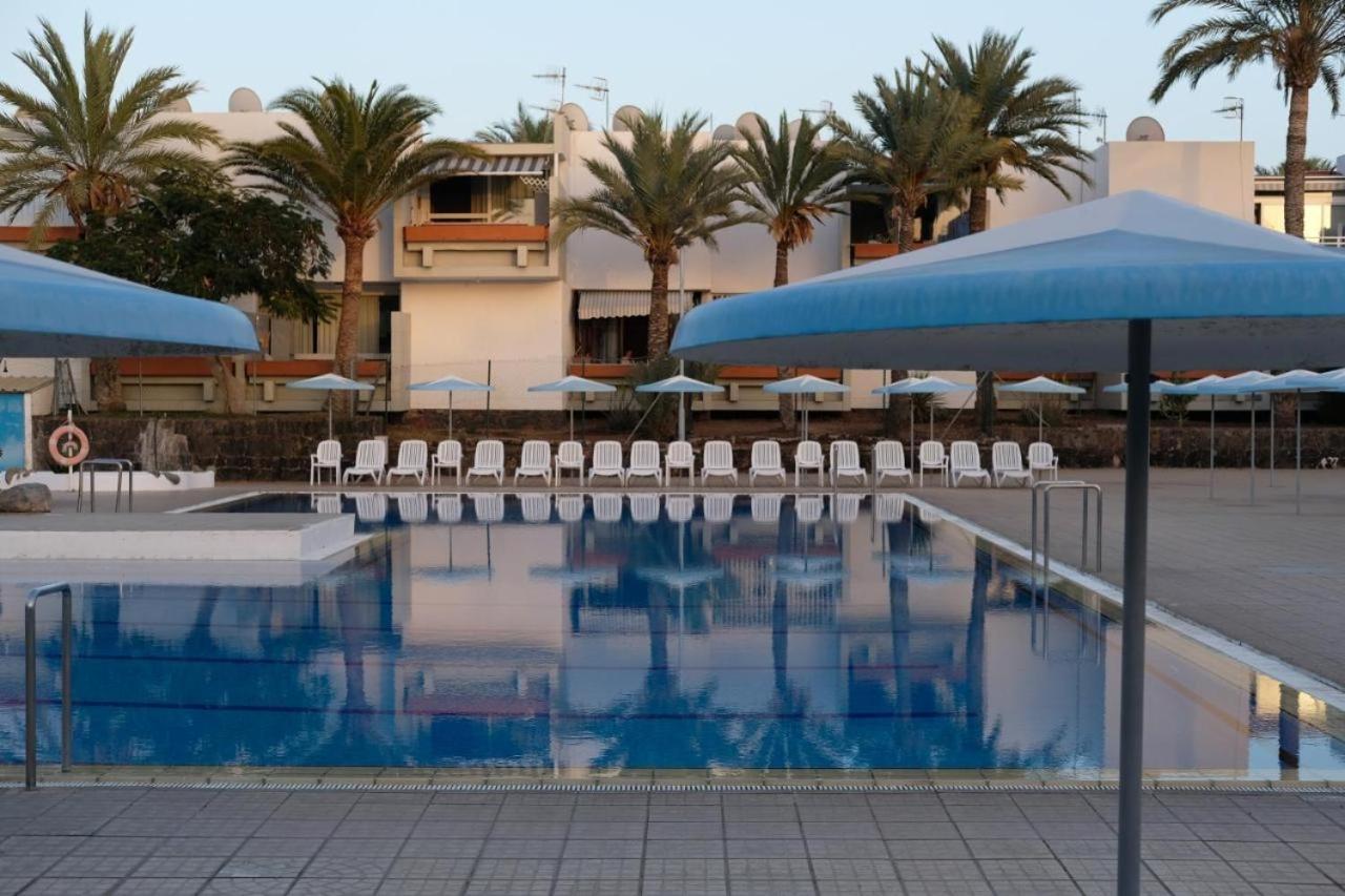 Primavera Appartement Tot 7 Personen Ideaal Voor Backpackers Arona  Exterior photo